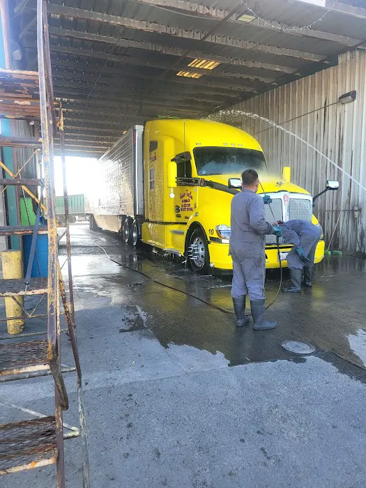 Punjab Truck Wash & Repair 5