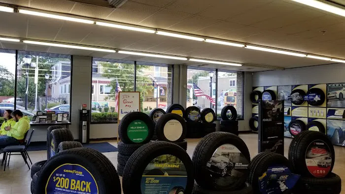 Mr. Tire Auto Service Centers 1