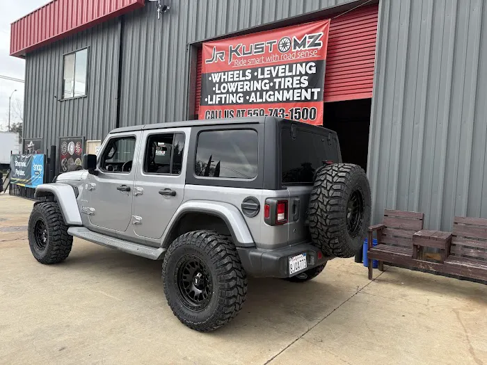 JR KUSTOMZ WHEELS & TIRES 2