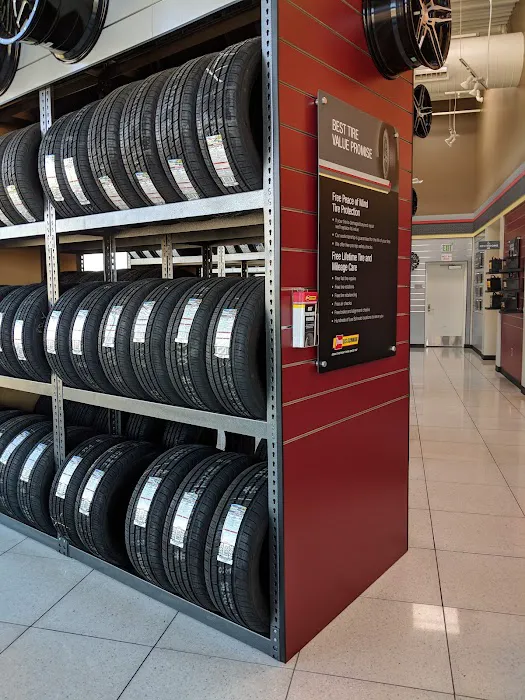 Les Schwab Tire Center 9