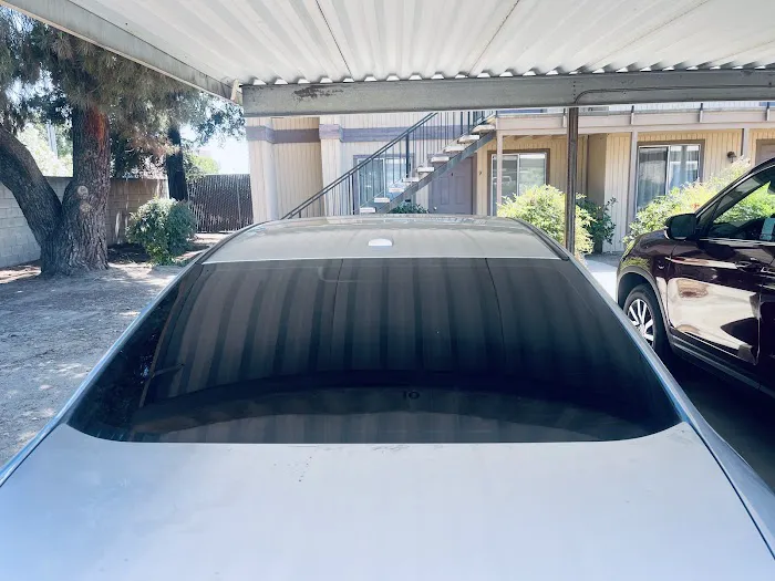 Best Auto Glass,&Tint ⭐️ ⭐️ ⭐️ ⭐️ ⭐️ 1