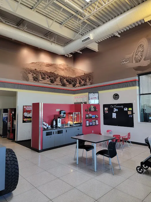 Les Schwab Tire Center 7