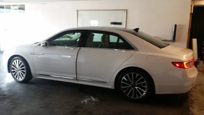 FIVE STAR WINDOW TINTING & AUTO GLASS 8