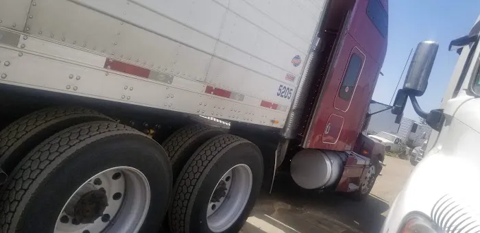 Fresno Truck Service & Tire 8