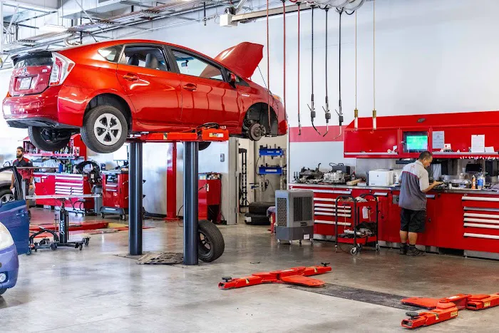 Toyota Service 3