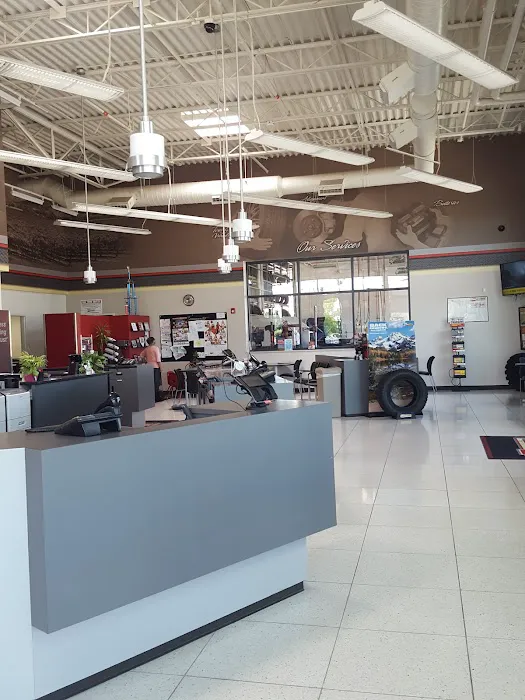 Les Schwab Tire Center 2