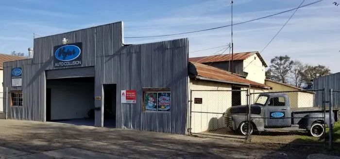 Vejar Auto Collision 3