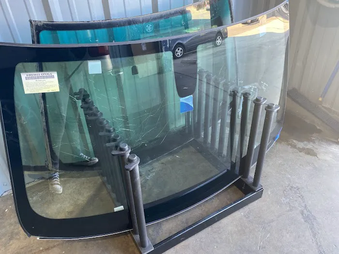 Castillo Window Tint and Auto Glass 9