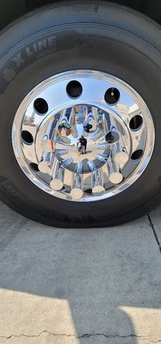 A & L Truck Supply 1