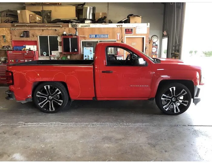 Sierra Paint & Body 6