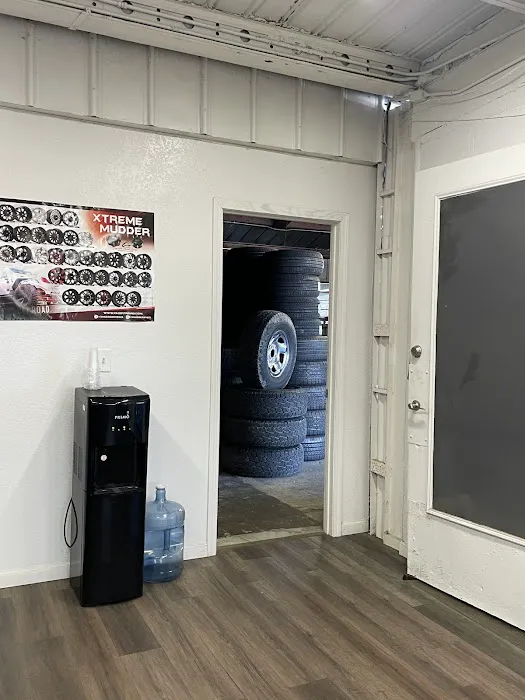 Pacific Tire Selma 1