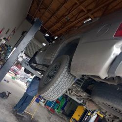 J & J Auto Repair ico
