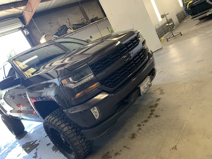Collision Center Body & Paint 8