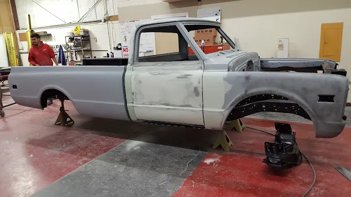 Chuy's Autobody And Collision Inc 2