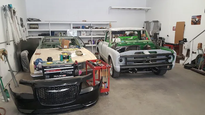 Chuy's Autobody And Collision Inc 7