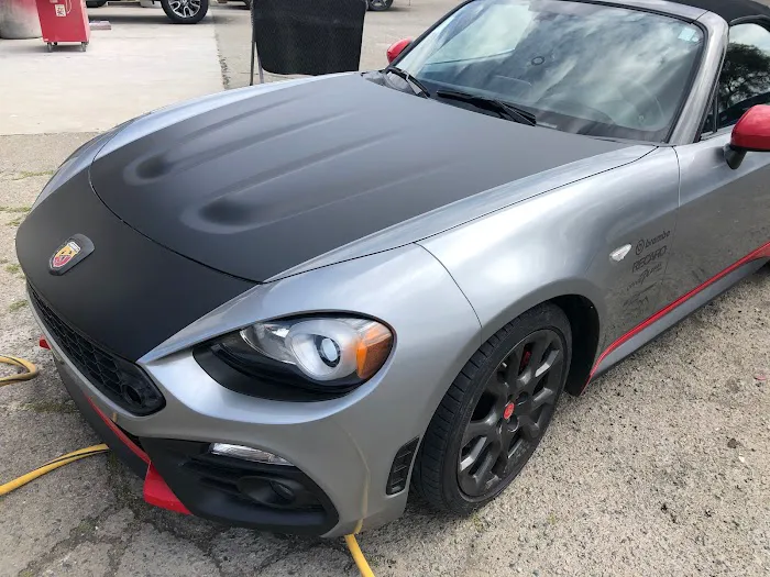 Chuy's Autobody And Collision Inc 4