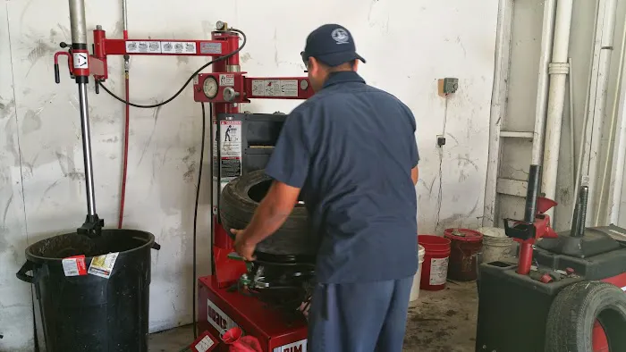 A & L Tire Shop 9