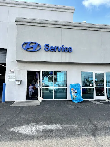 Visalia Hyundai Service Department 2