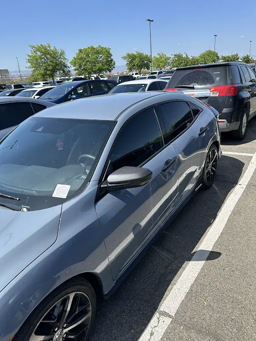 Best Auto Glass & Window Tint 4