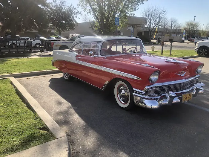 Jim's Auto Glass 1