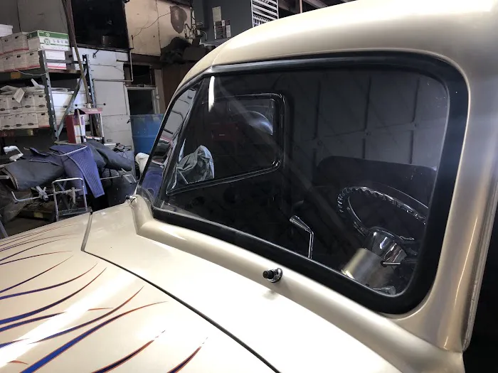 Jim's Auto Glass 7