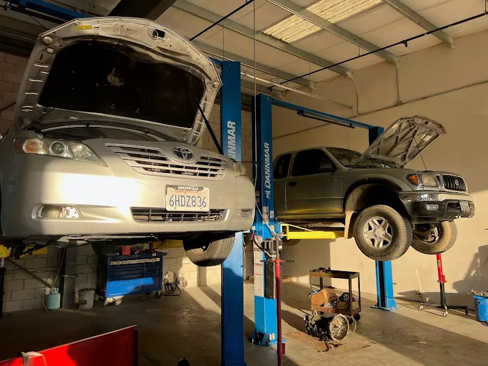 Oskar Motors 6