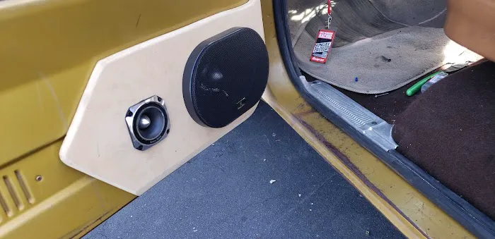 Zamz Audio Inc. Mooney 5