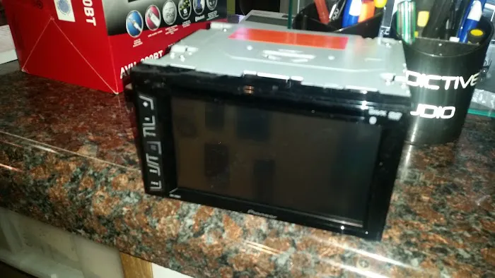 Zamz Audio Inc. Mooney 3
