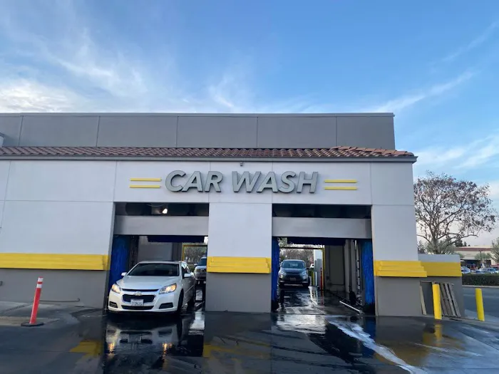 Oil Changers & Car Wash 1