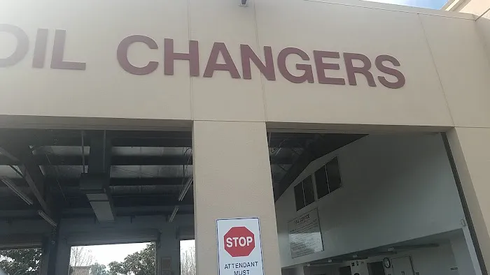 Oil Changers & Car Wash 9