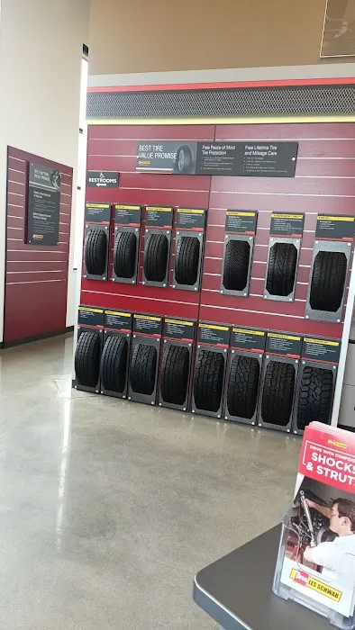 Les Schwab Tire Center 3