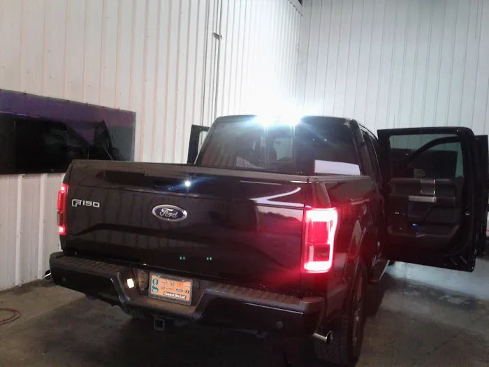 VISALIA WINDOW TINT AND AUTO GLASS 0