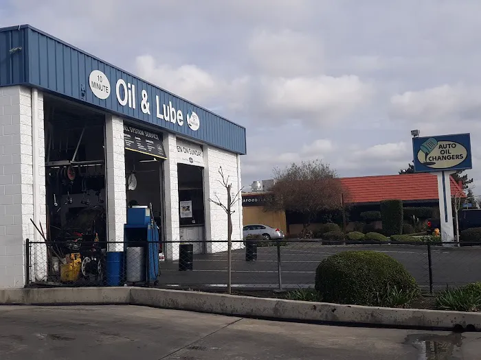 Oil Changers & Car Wash 8