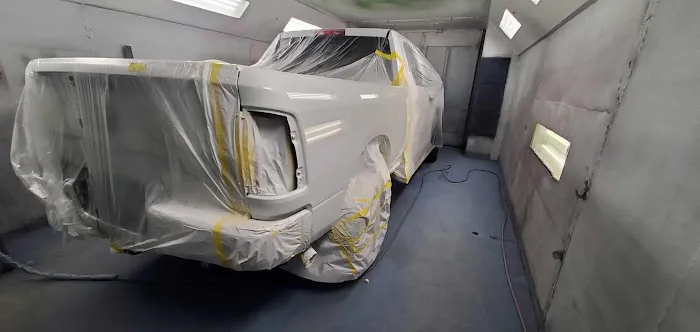 Dura-Glo Paint & Body Inc. 4