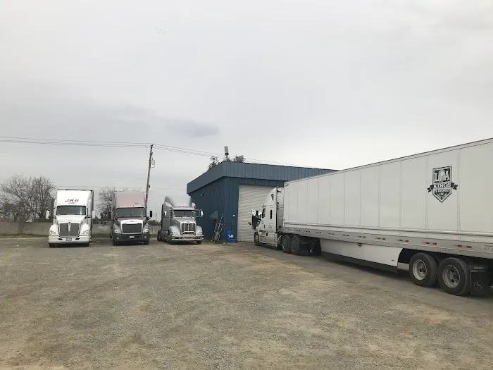 Golden Truck and Trailer Repair inc 5