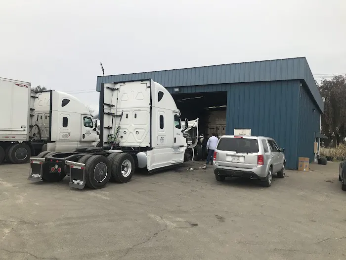 Golden Truck and Trailer Repair inc 2