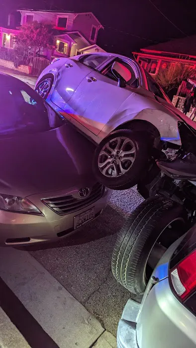 CARSTAR Robert's Collision 5