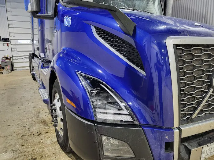 Fleet Master Truck & Trailer Repair 4