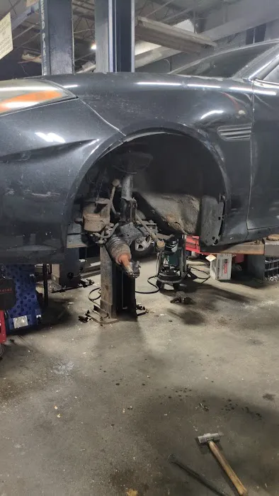 GTO MUFFLERS AND BRAKES 0