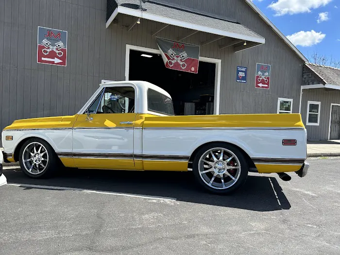 JM Garage 6