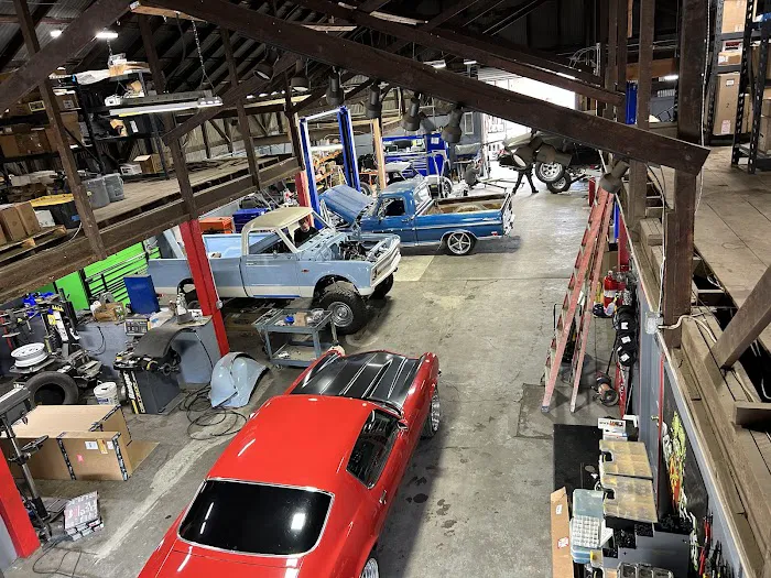 JM Garage 8