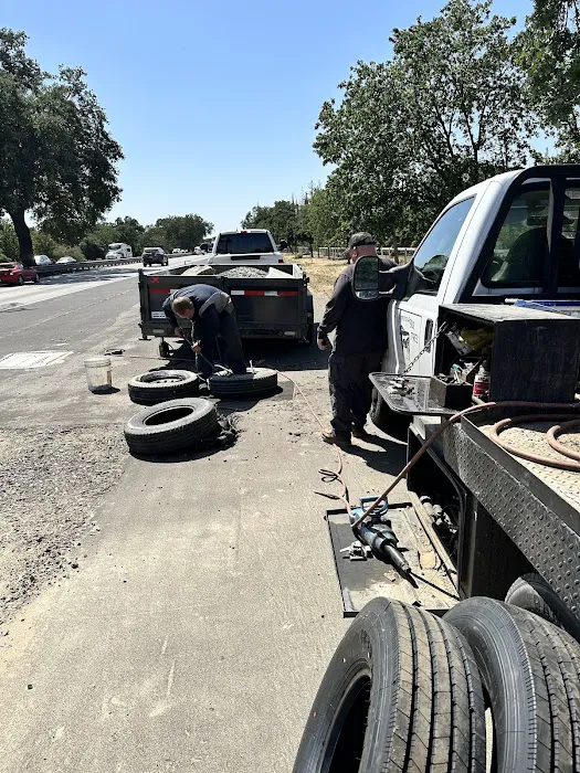 Bill Simmons Tire Services 5