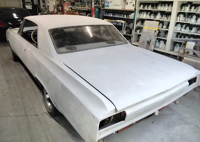Royal Vintage Kustom Finishes 1