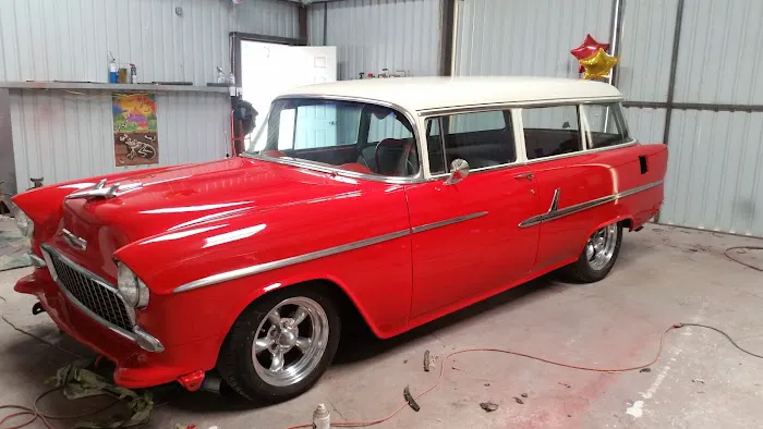 Lujans Body shop 1