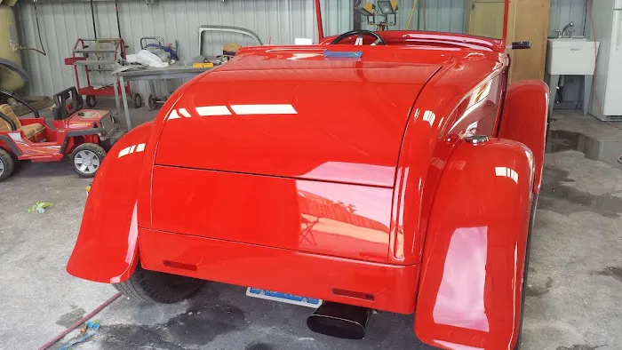 Lujans Body shop 9