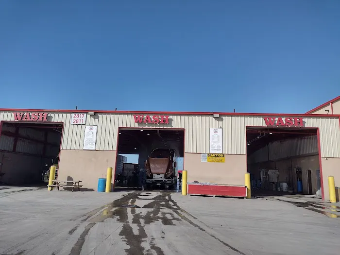 United Truck Service and Wash 0