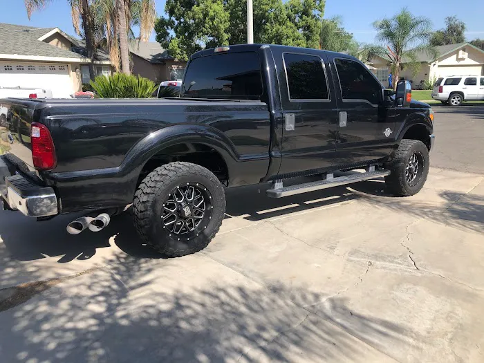 Tint techs+ 2