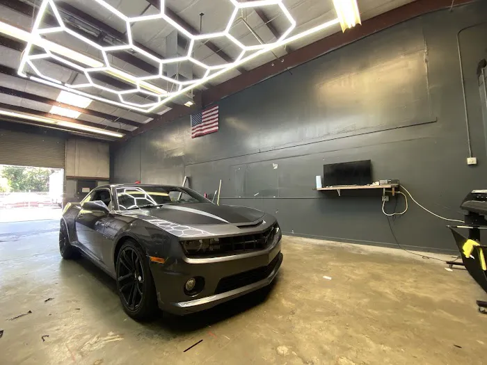 Black Diamond Autoglass and Tint LLC 2
