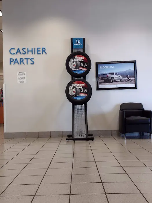 Visalia Honda Service Center 4