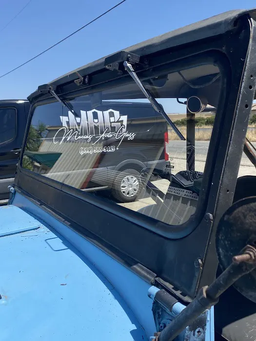 Macias Auto Glass 0